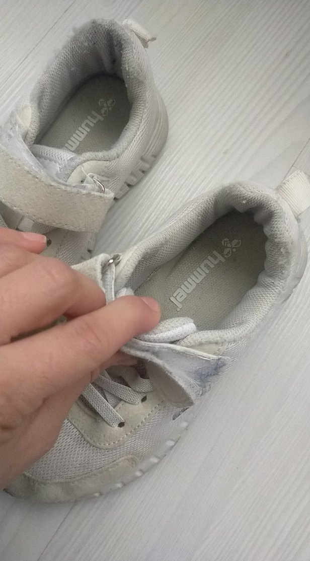 Çocuk Beyaz Cırt Cırtlı Spor Ayakkabı - Görsel 3