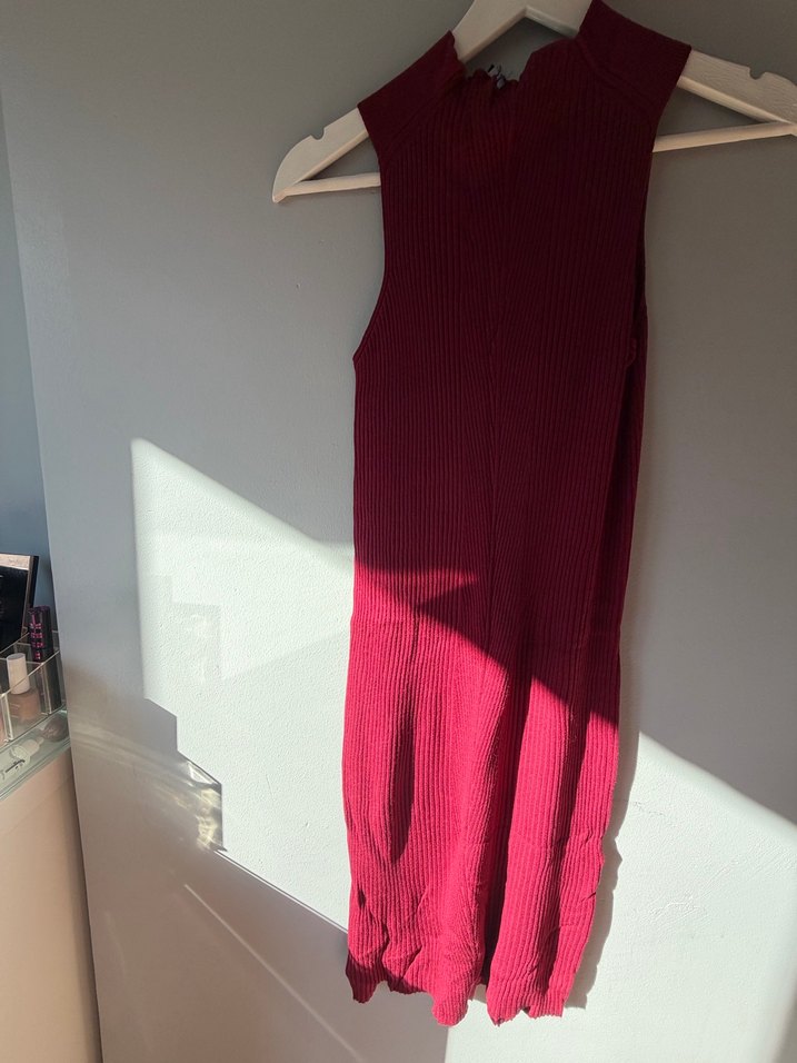 Bordo Piliseli Yüksek Yaka Kolsuz Triko Elbise - Görsel 2