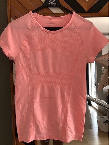 spor tshirtü