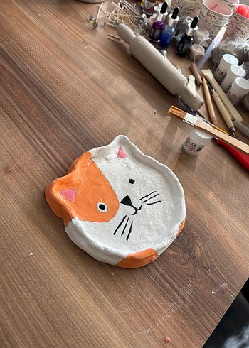 Pastel Kahverengi Kedi Figürlü Tabak