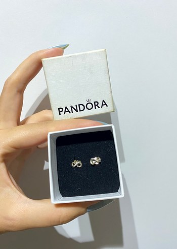 Pandora Gümüş Renk Minimalist Küpe