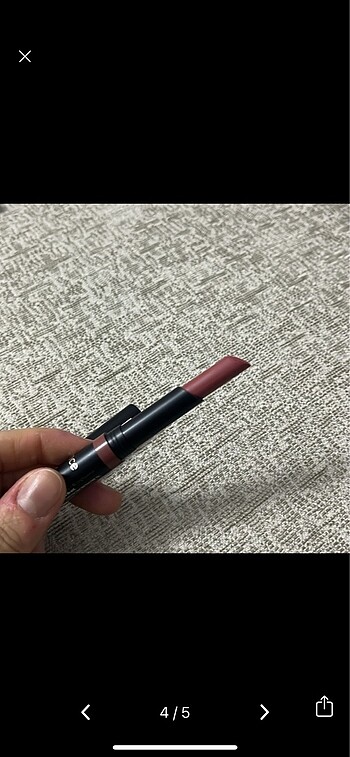  Beden pembe Renk Essence slim stick ruj
