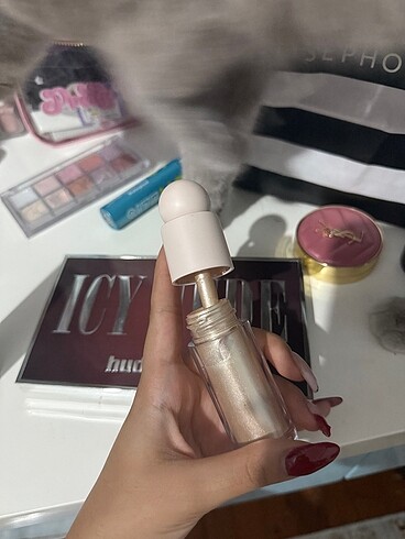 Beden rare beauty highlighter