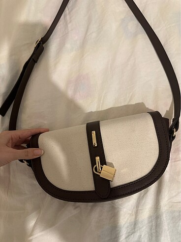 Stradivarius Askılı çanta