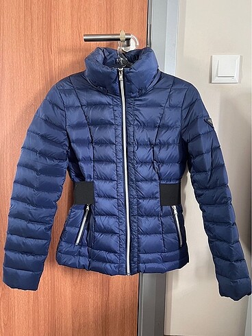 Guess Mont