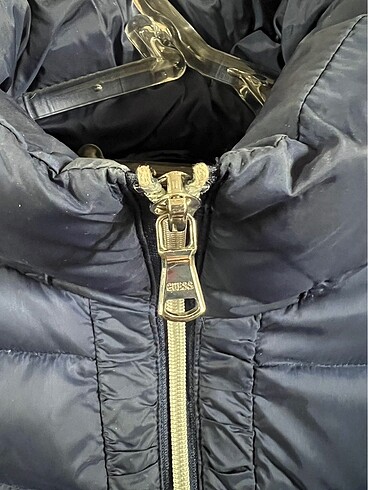 s Beden Guess Mont