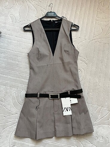 Zara Zara beli kemerli elbise