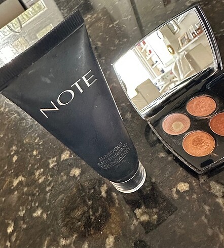 Lancôme ve Note far fondöten fondöten hiç kullanılmadı far görün