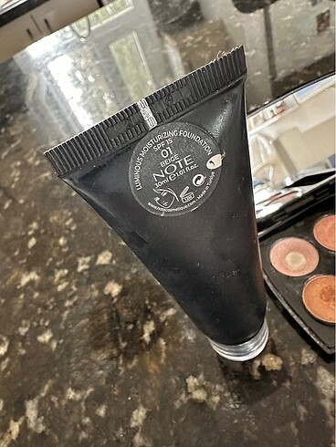  Beden Lancôme ve Note far fondöten fondöten hiç kullanılmadı far görün