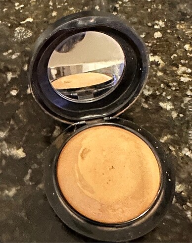 Mac pudra buğday ten için Orjinal bir kere kullanıldı
