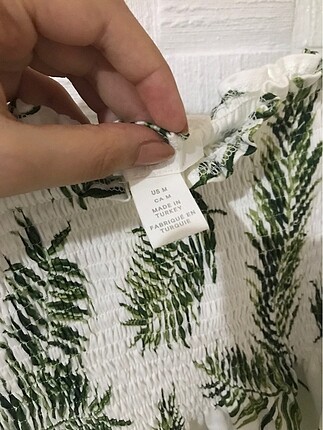 H&M H&M marka bluz yaprak desenli