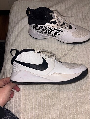 Nike nike ayakkabı teamhustle