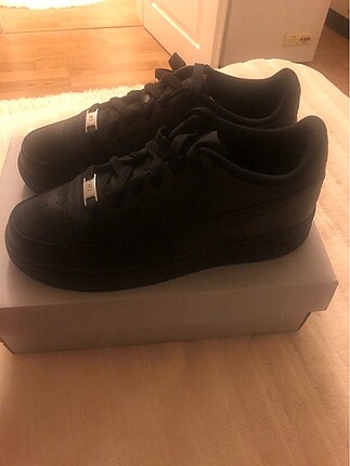 Nike ayakkabi