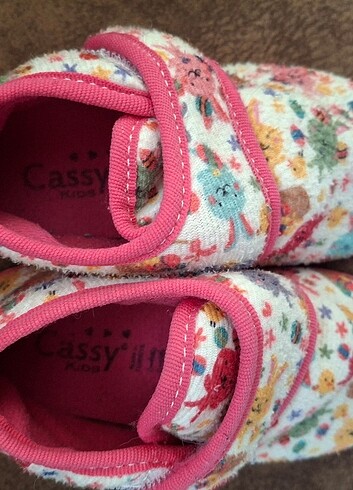 Kız çocuk  - Görsel 2