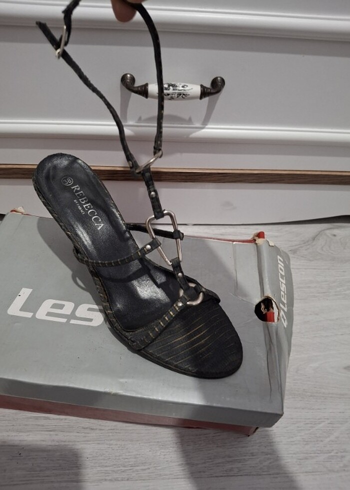 Bilekten Bağcıklı - Görsel 3