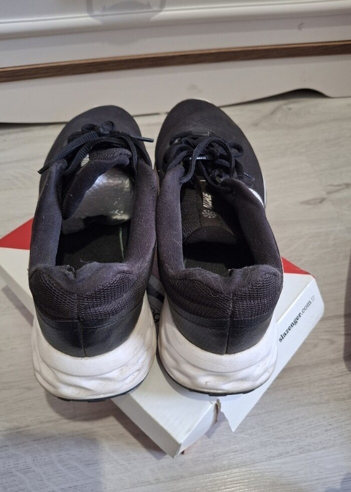 Erkek spor ayakkabı - Görsel 3