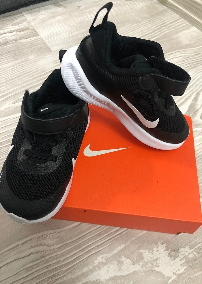 Spor ayakkabı - Görsel 3