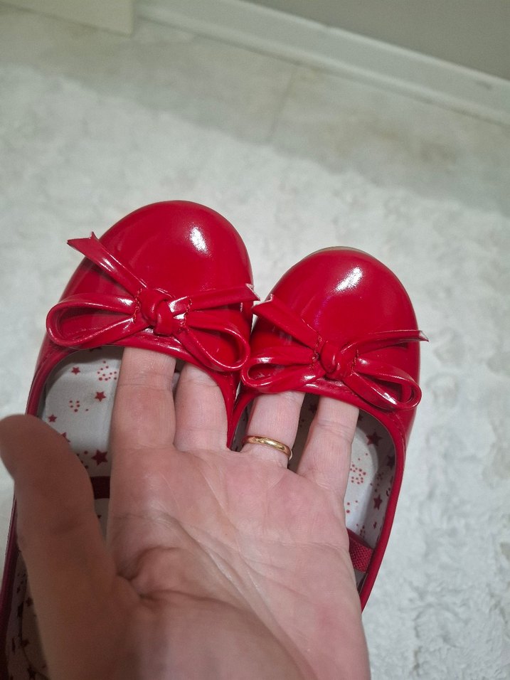 Kırmızı Fiyonk Detaylı Kız Çocuk Babet - Görsel 3