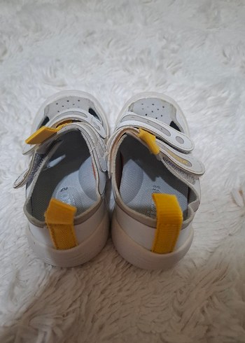 Beyaz Erkek Bebek İlk Adım Ayakkabısı Velcro - Görsel 2