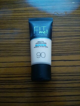 MAYBELLİNE MARKA FONDÖTEN