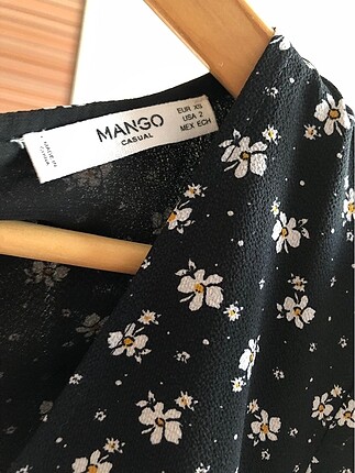 xs Beden Mango sırt detaylı çiçekli elbise