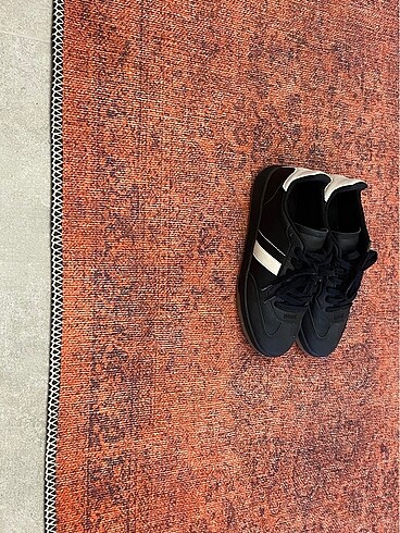35 Beden H&M sneaker