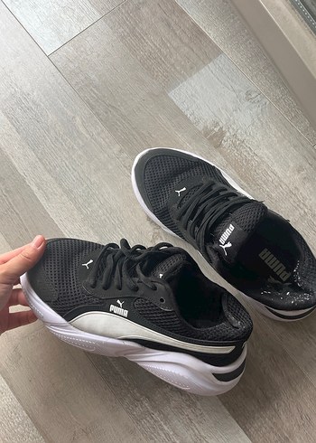 38 Beden Puma Spor Ayakkabı