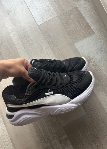 Siyah Puma Kadın Spor Ayakkabı