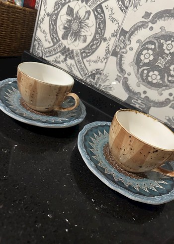 Kahverengi Seramik Fincan ve Desenli Tabak Seti - Görsel 4