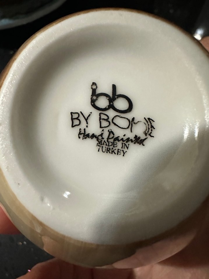 Kahverengi Seramik Fincan ve Desenli Tabak Seti - Görsel 5