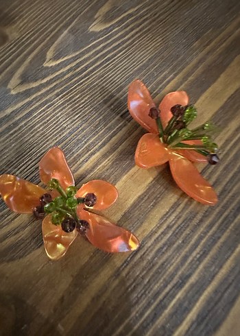 Renkli Boncuklu Çiçek Küpe - Görsel 2