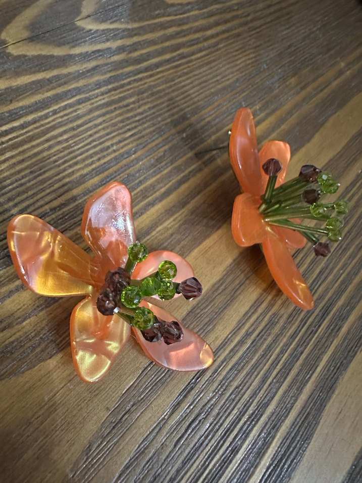 Renkli Boncuklu Çiçek Küpe - Görsel 3