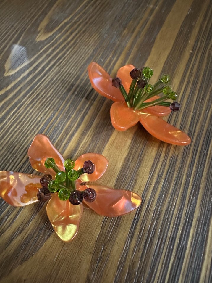 Renkli Boncuklu Çiçek Küpe - Görsel 4