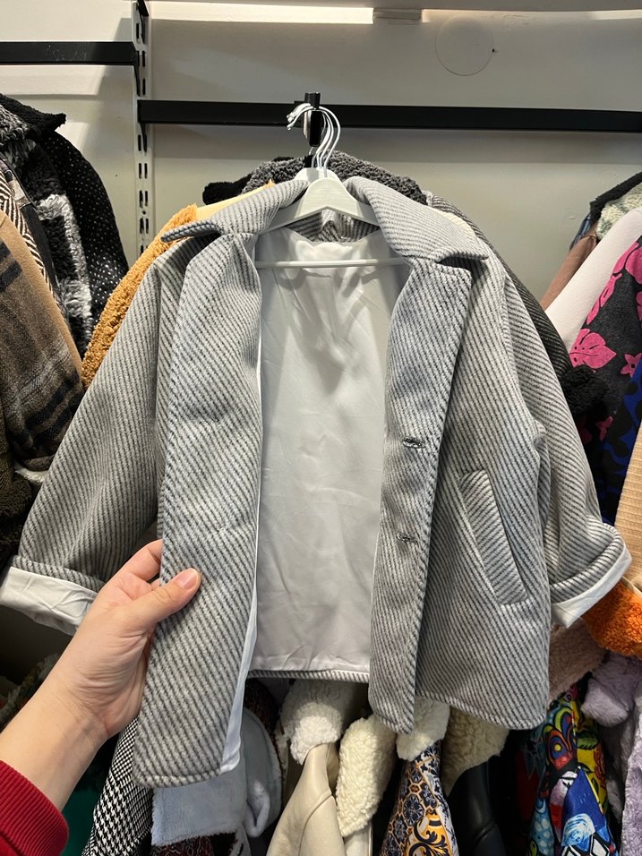 Erkek Çocuk Gri Düğmeli Yün Kaban - Görsel 4