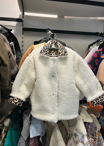 Leopar Desenli kalın çocuk mont - Görsel 5