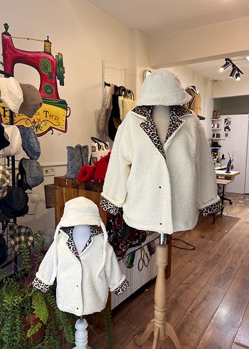 Leopar Desenli Beyaz Kürklü Kız Mont - Görsel 7