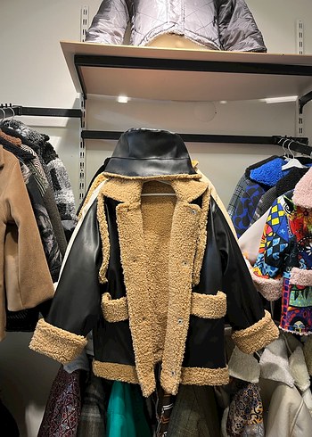 Kürklü Siyah Deri yumuşak çocuk mont şapka - Görsel 3