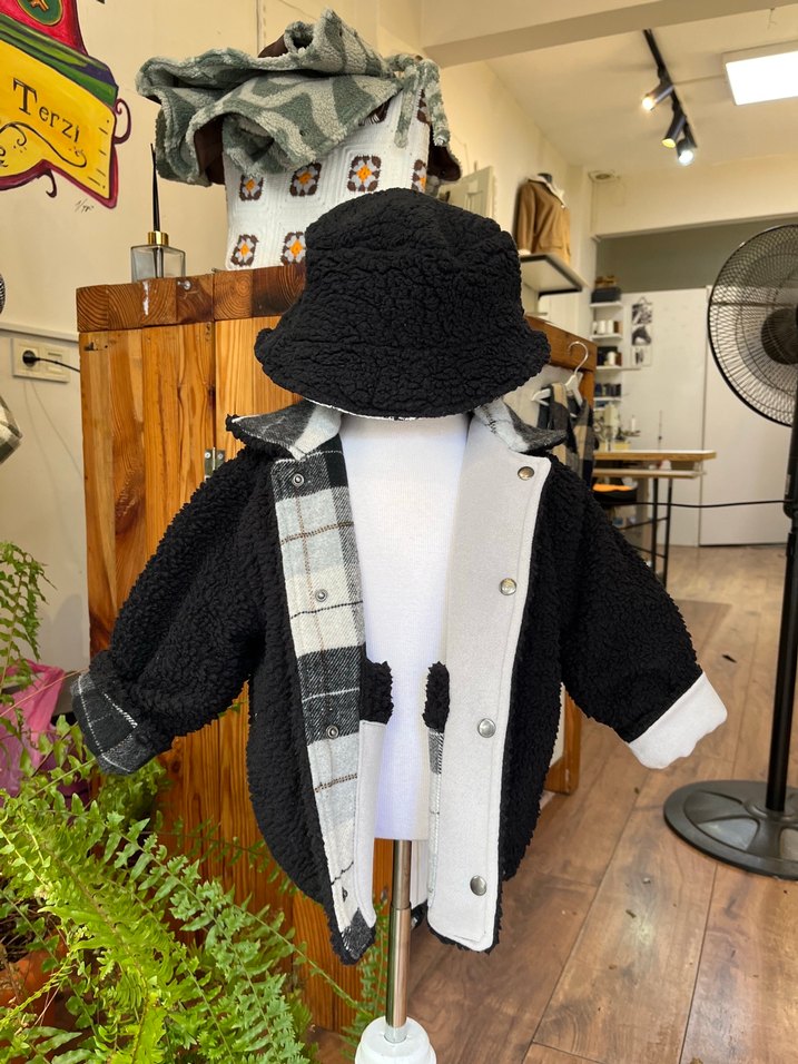 Gri Kareli Kürklü Erkek Çocuk Ceketi - Görsel 5