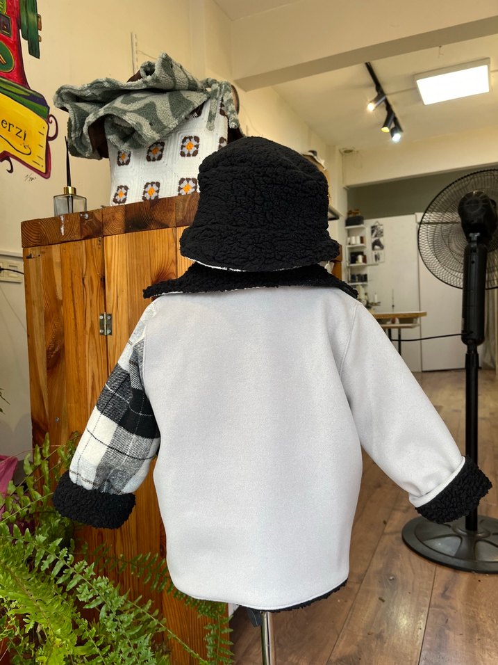 Gri Ekose Peluş Detaylı Erkek Bebek Ceket - Görsel 4