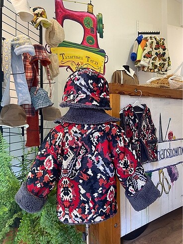 18-24 Ay Beden çeşitli Renk Kilim desenli çocuk mont şapka kombini