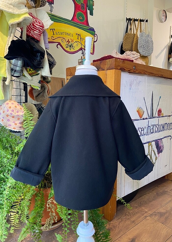 Siyah kaşe bebek kaban - Görsel 2