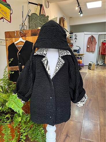 Etnik desenli çocuk mont şapka - Görsel 6