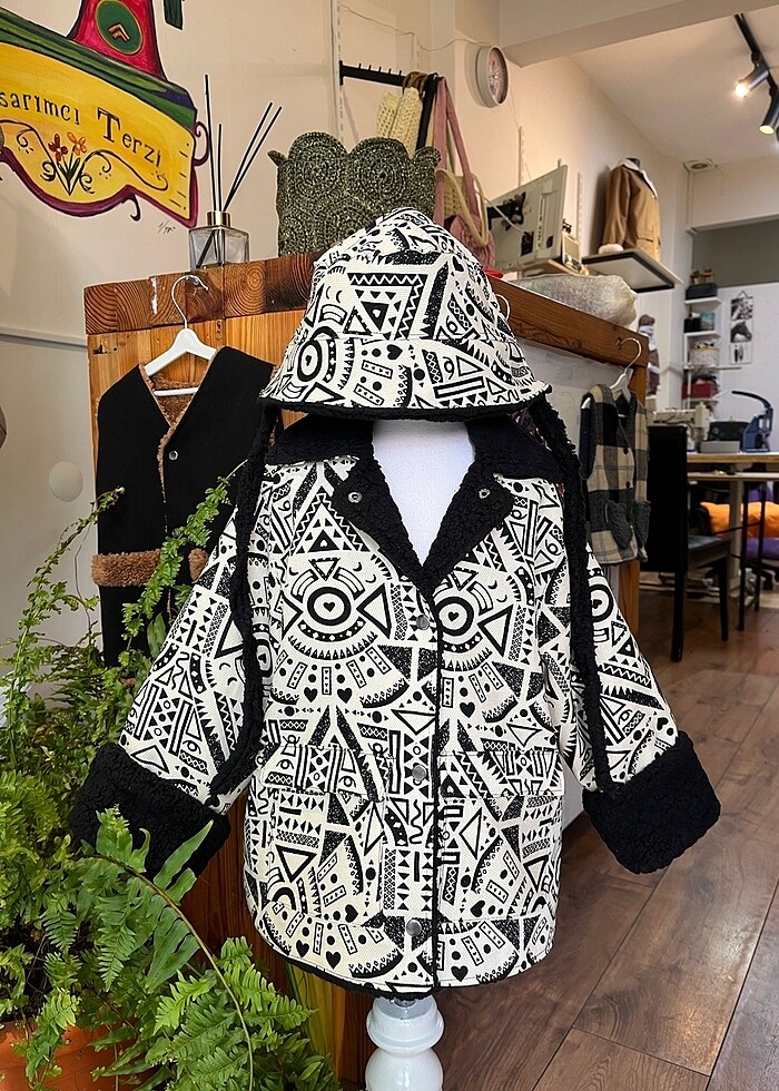 Etnik desenli çocuk mont şapka - Görsel 3