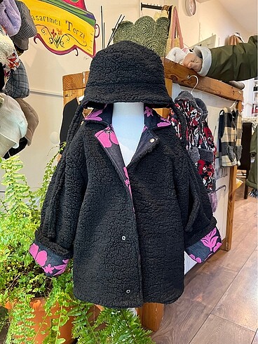 Pembe çiçekli çift taraflı çocuk mont şapka - Görsel 6