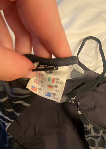 Arena Siyah Baskılı Kadın Mayo - Görsel 4