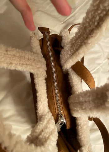 Kürklü Stradivarious çanta - Görsel 3