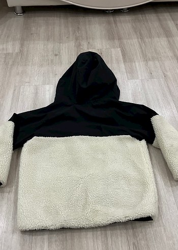 Kapüşonlu pelüş unisex çocuk kabanı 9 Yaş - Görsel 4