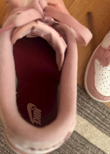 37 Beden Pembe Nike Blok Topuklu Spor Ayakkabı