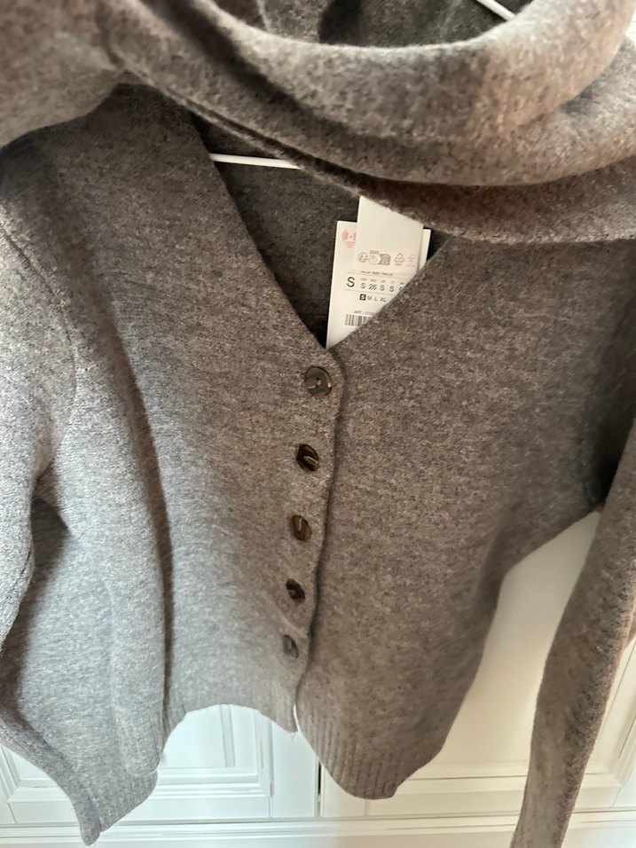 Gri Örgü Yün Kadın Hırka - Görsel 3