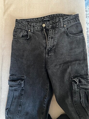 Bershka Kargo jean